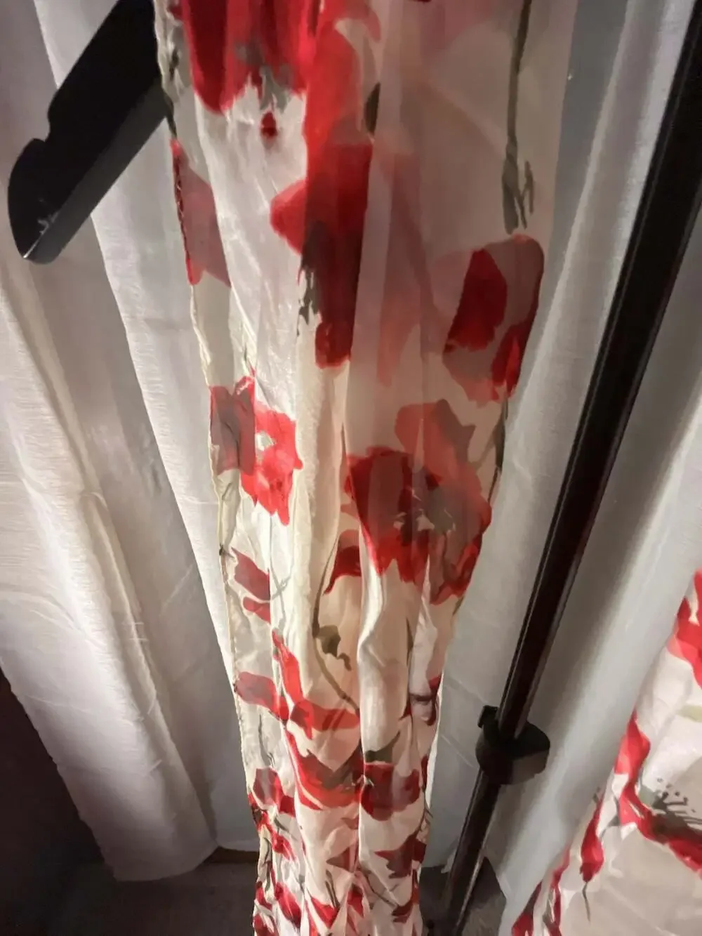 Wrapables® Lightweight silk  Poppy Floral Print Long Scarf, White